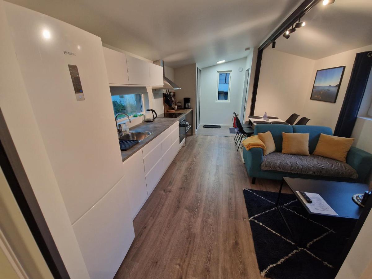 Northern Living 2 Room With Shared Bathroom Tromsø Eksteriør bilde